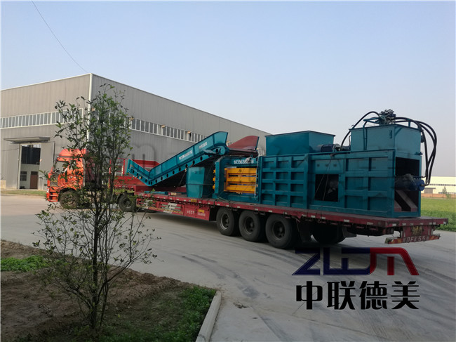 DM220型臥式打包機(jī) DM220型臥式打包機(jī)